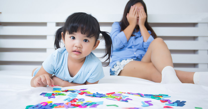 អាយុប៉ុន្មានទើបក្មេងចេះនិយាយ